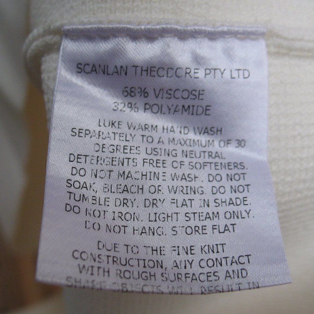 Scanlan Theodore Ivory Crepe Halter Dress - Picture 9 of 10